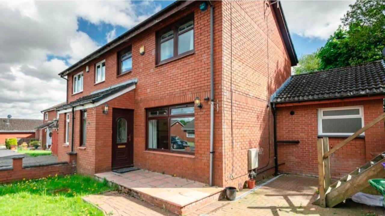 Home To Home Stay Apartment 글라스고 외부 사진